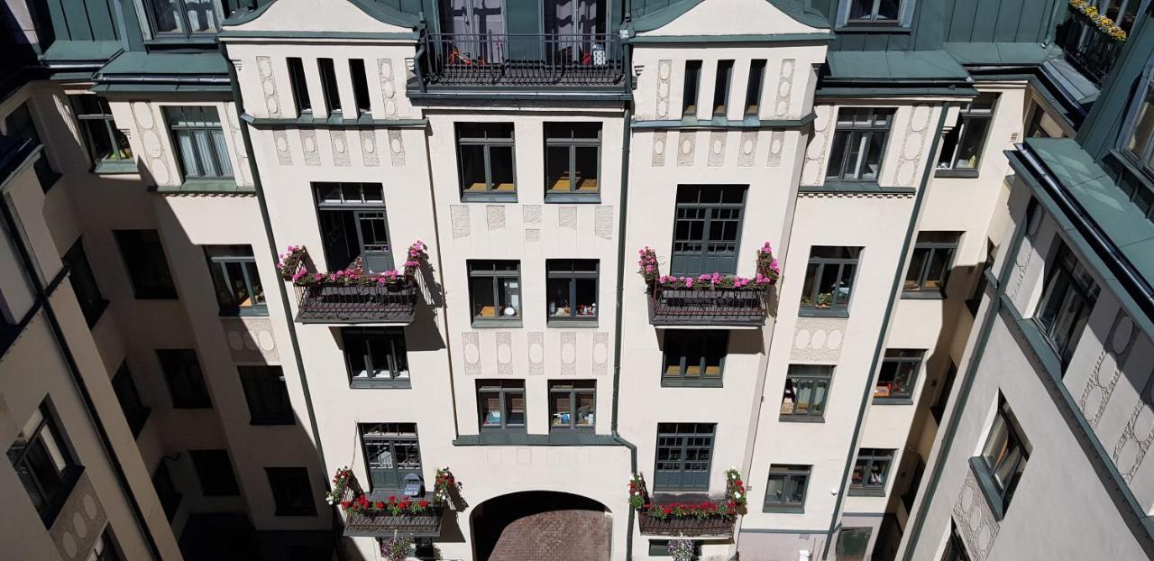 Two Level In The Art Nouveau Area Lägenhet *